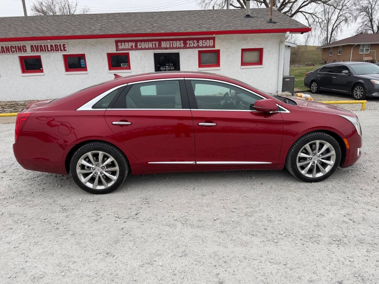 Used 2013 Cadillac XTS Premium image 2