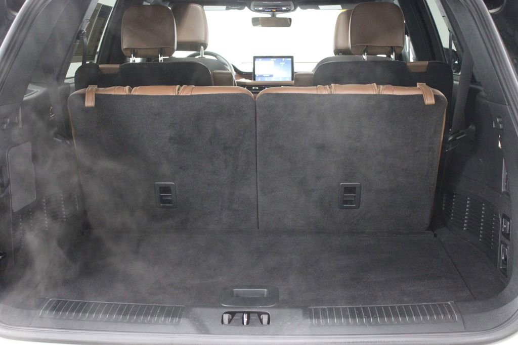 Used 2024 Lincoln Aviator Reserve w/ Equipment Group 201A image 16