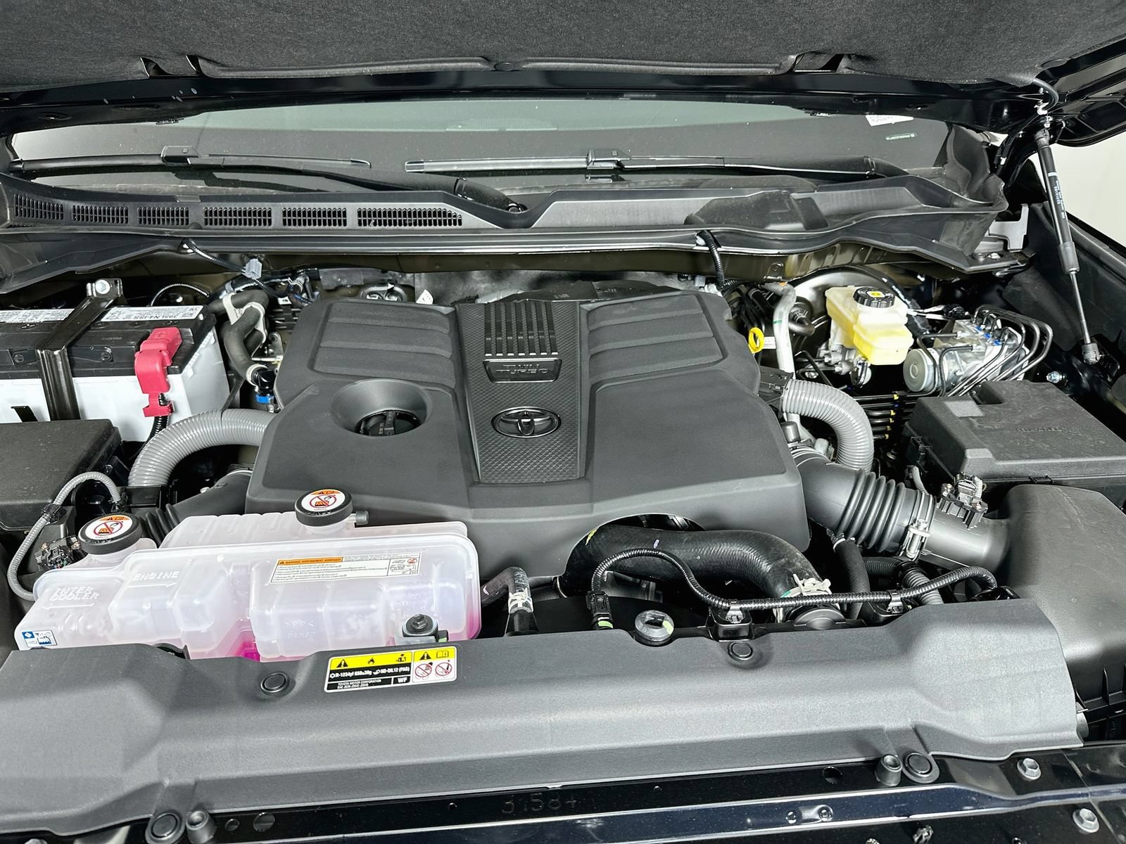 New 2026 Toyota Tundra SR5 AWD/4WD image 29