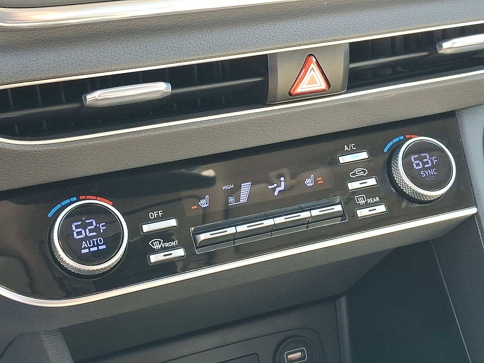 Used 2020 Hyundai Sonata SEL w/ Convenience Package image 16