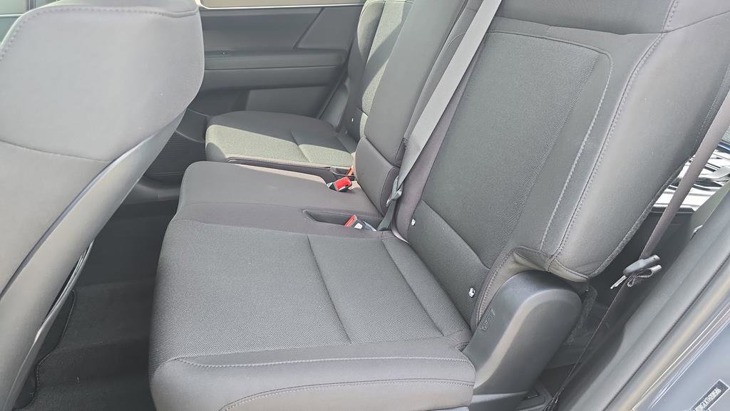 New 2026 Hyundai Santa Fe SE FWD image 25