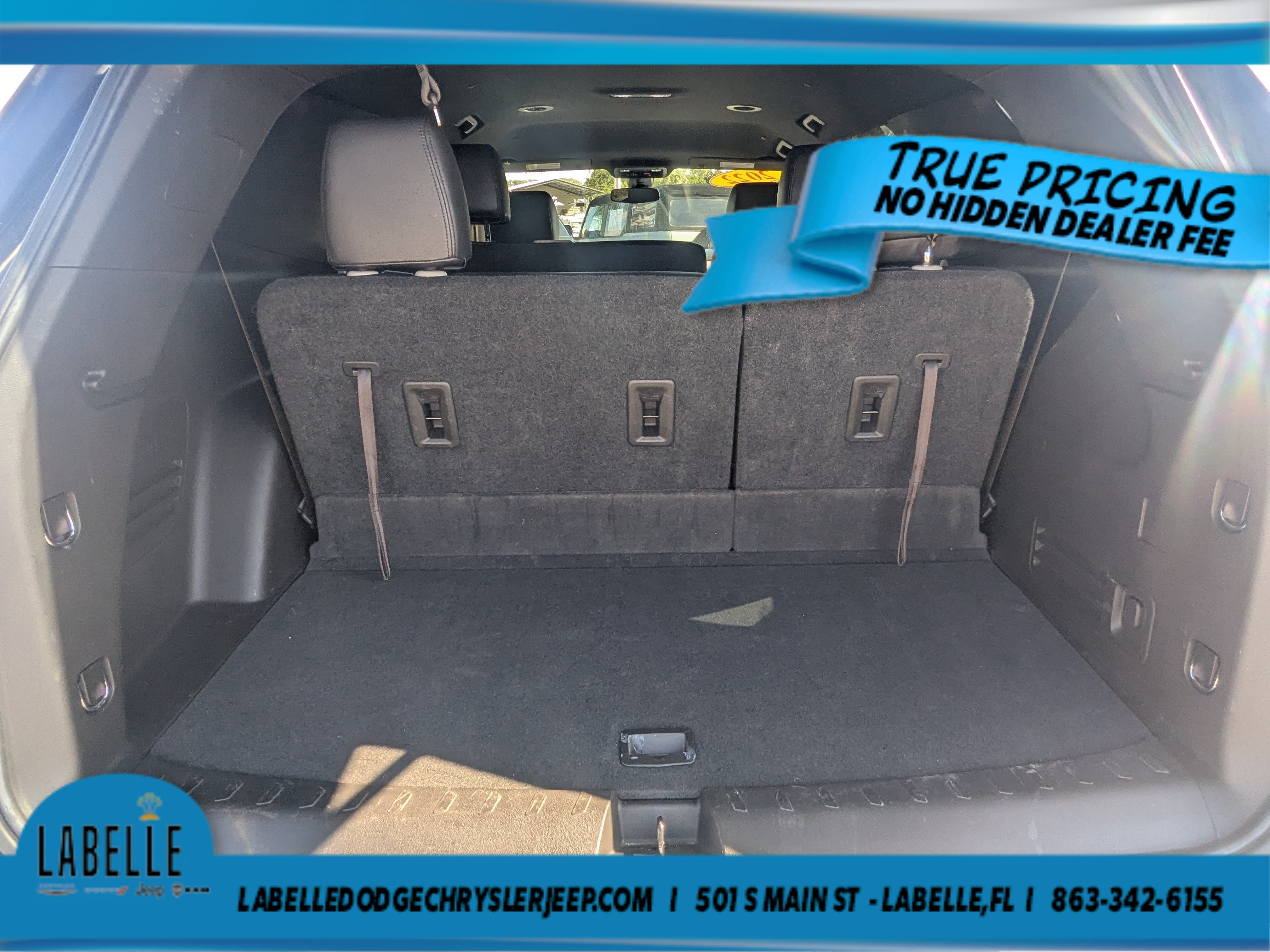 Used 2022 Chevrolet Traverse LS FWD image 15