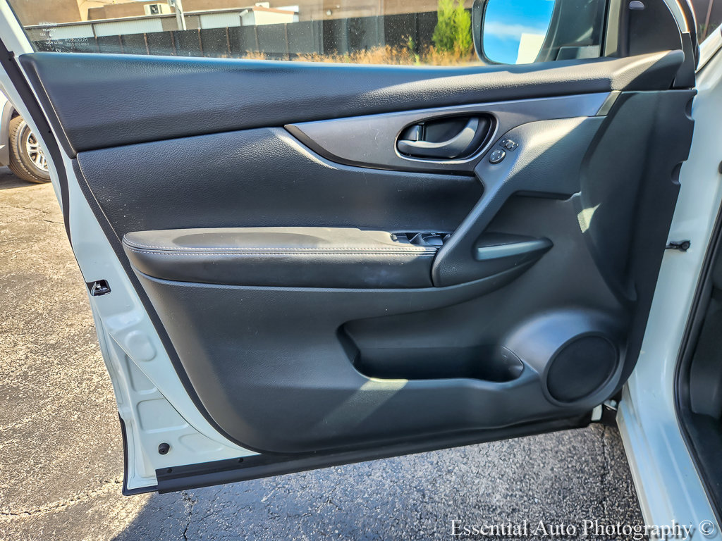Used 2021 Nissan Rogue Sport S AWD/4WD image 15