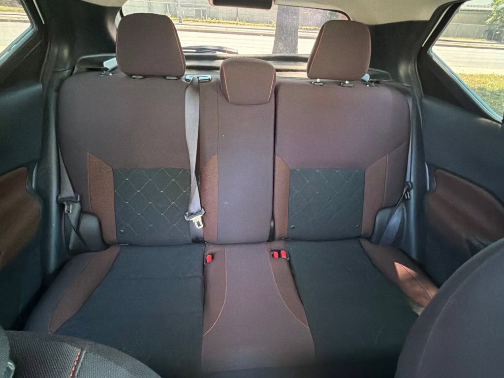 Used 2019 Nissan Kicks SR FWD image 28