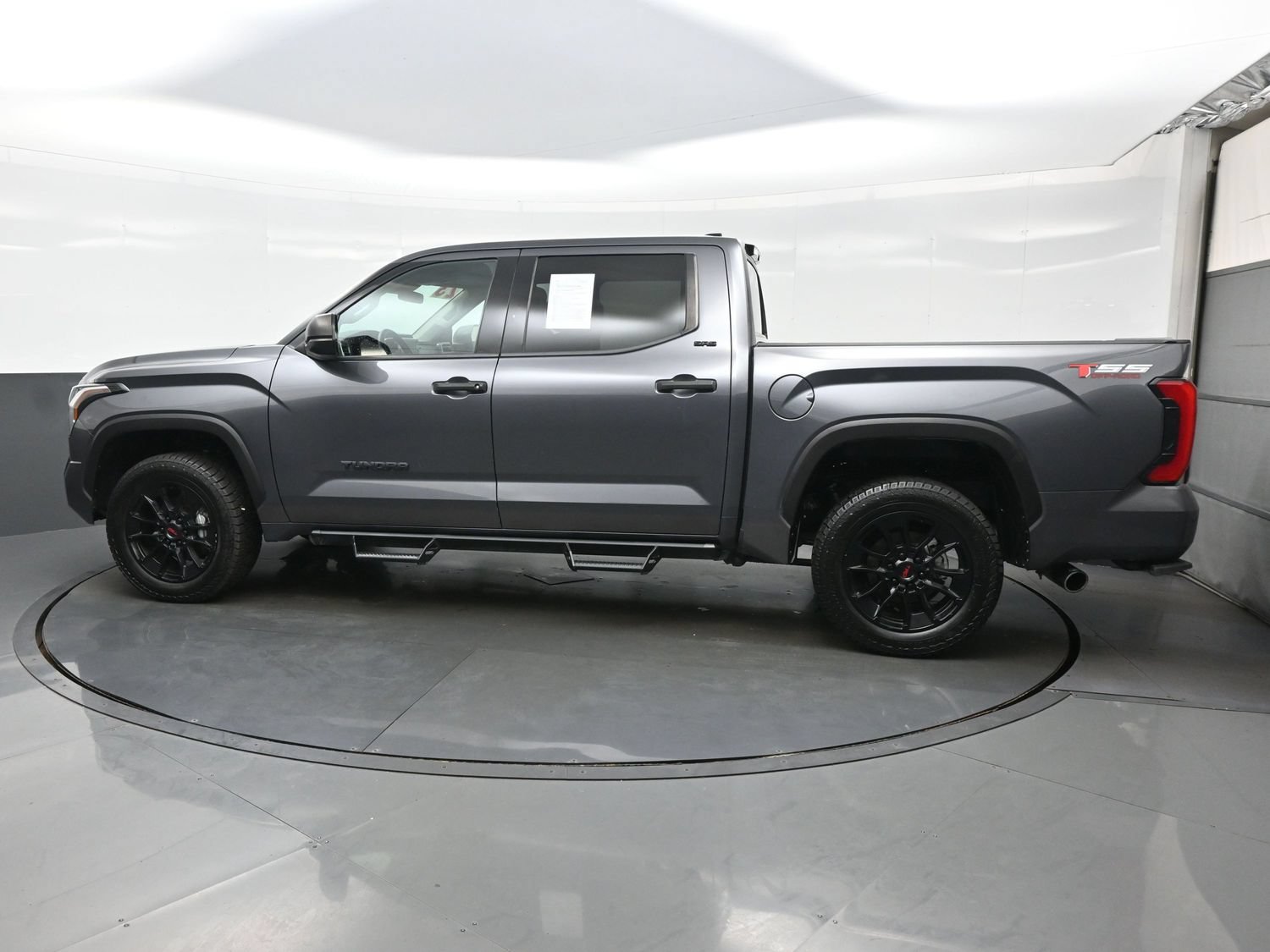 Used 2023 Toyota Tundra SR5 AWD/4WD image 3