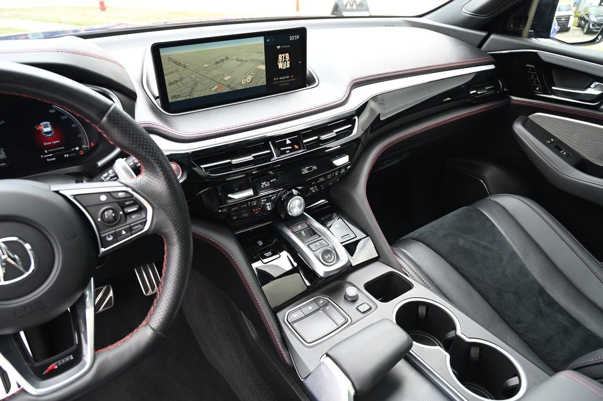 Used 2023 Acura MDX A-Spec image 34