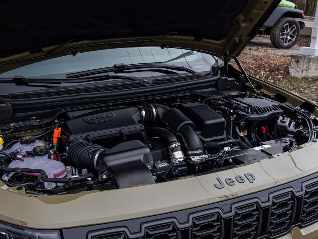 New 2026 Jeep Cherokee Laredo AWD/4WD image 33