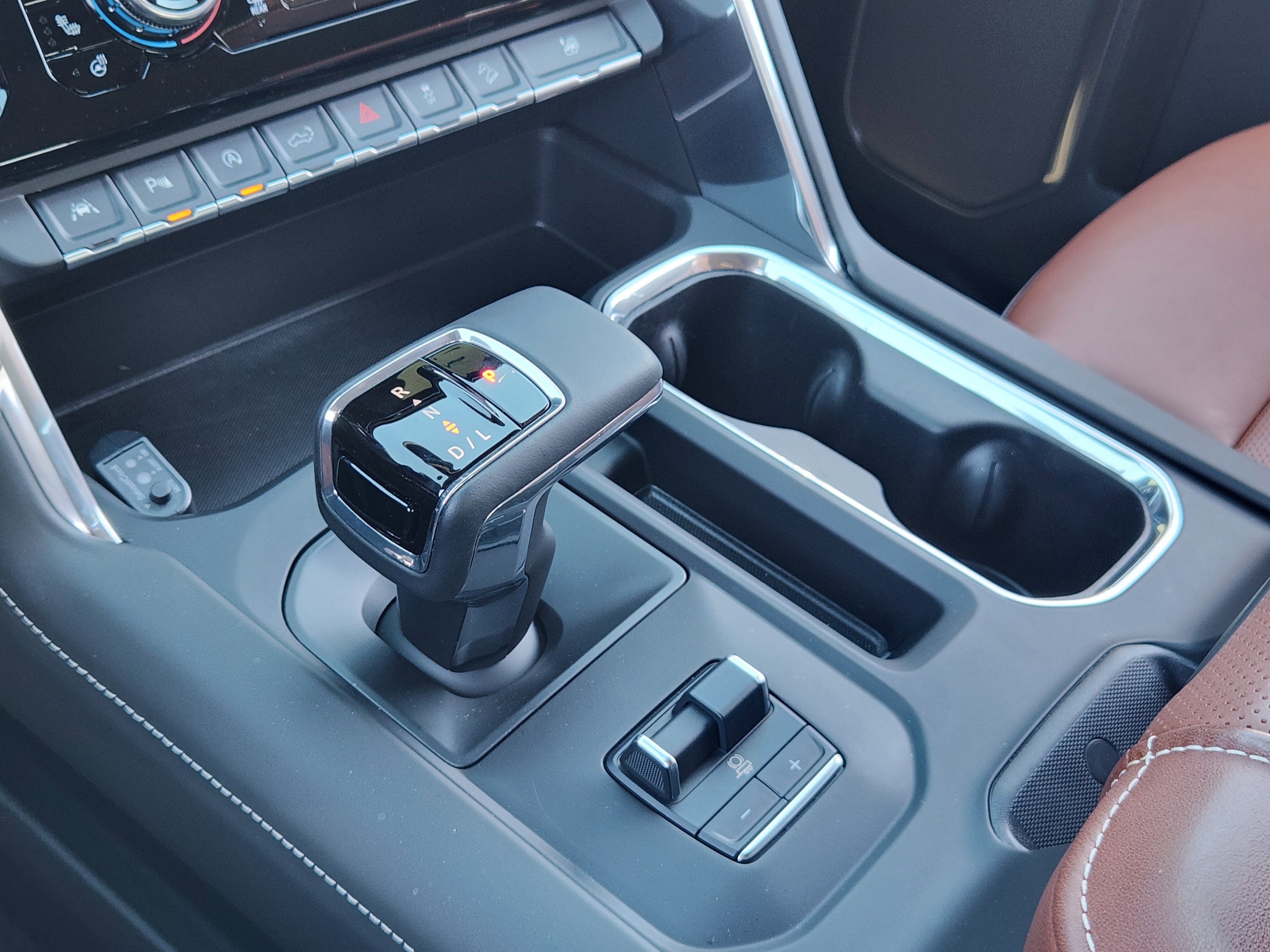 Used 2024 GMC Sierra 1500 Denali Ultimate image 24