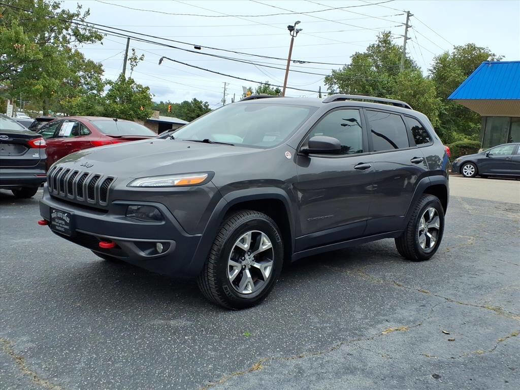 Used 2014 Jeep Cherokee Trailhawk w/ Leather Interior Group image 10