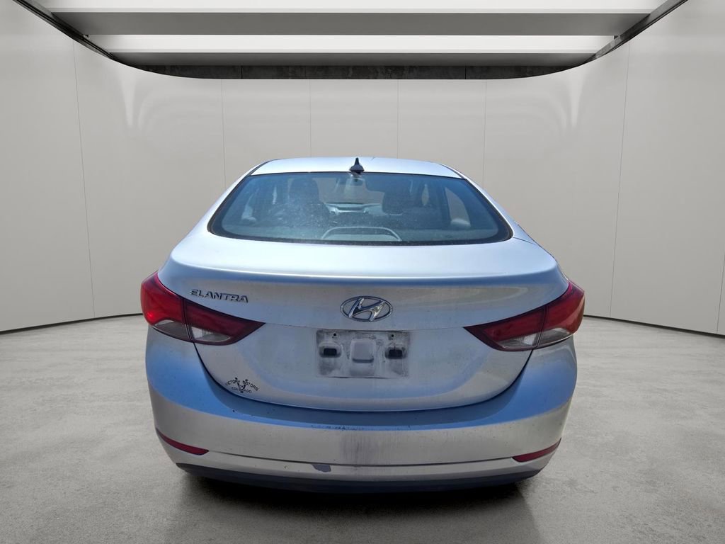 Used 2016 Hyundai Elantra SE image 4