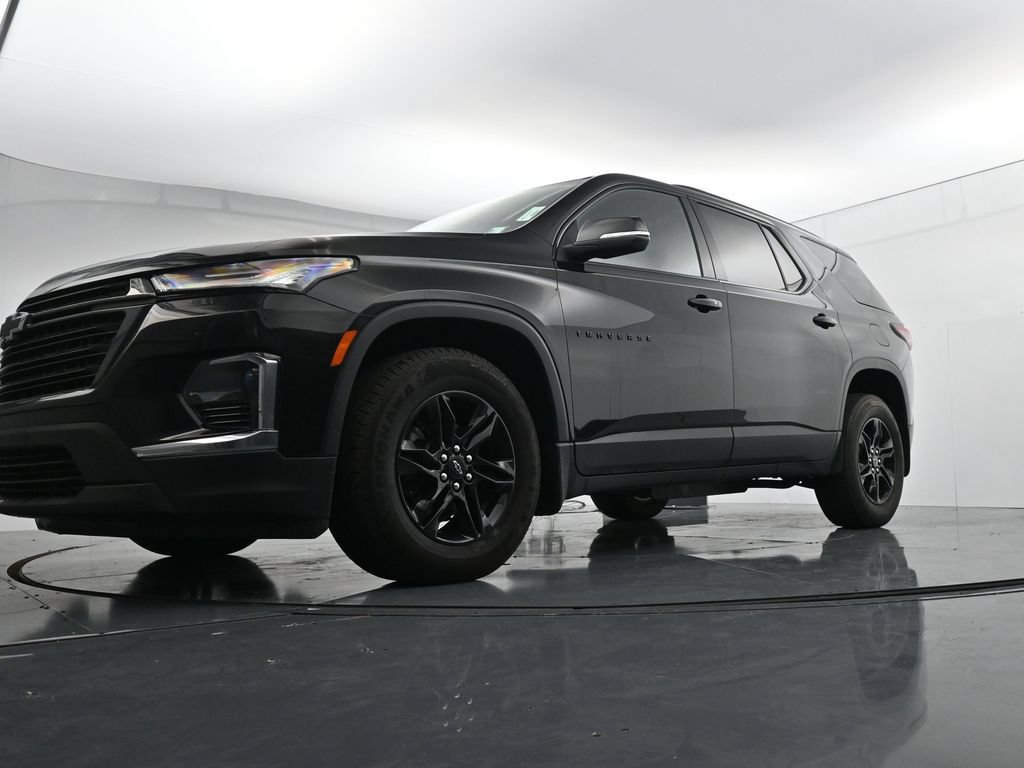 Used 2023 Chevrolet Traverse LT FWD image 34