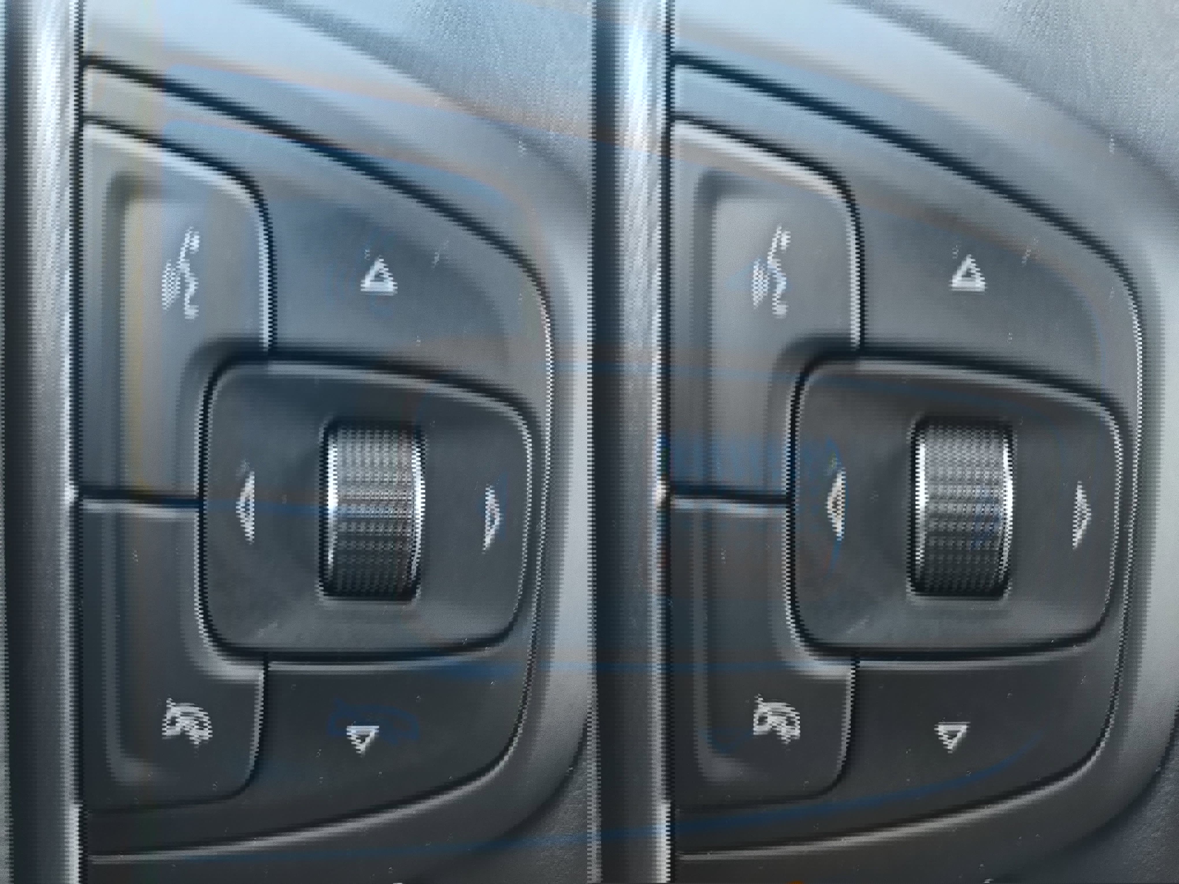 Used 2023 GMC Yukon XL Denali w/ Denali Reserve Package image 18