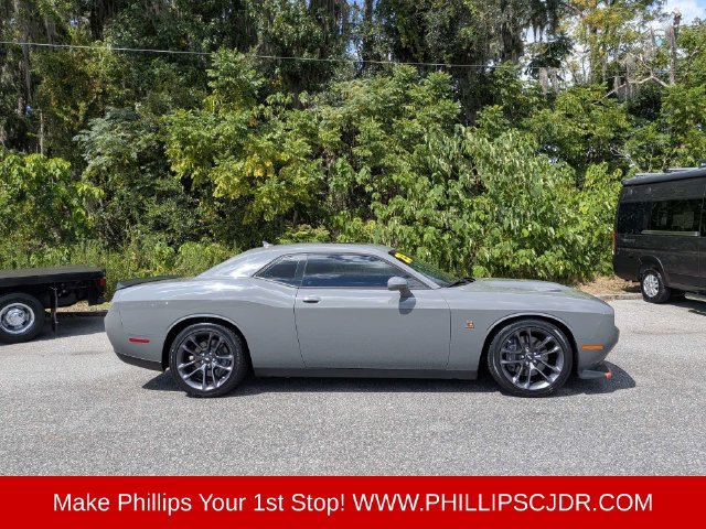 Certified 2023 Dodge Challenger R/T Scat Pack w/ Plus Package RWD image 2