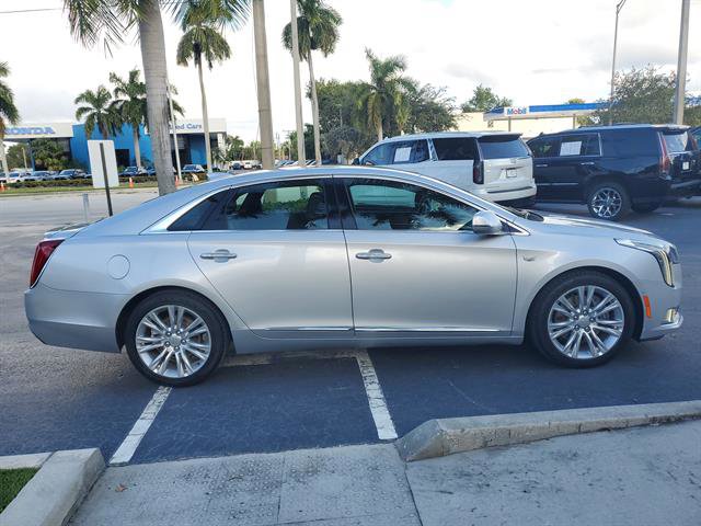 Used 2018 Cadillac XTS Luxury image 7