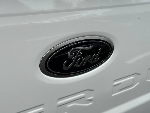 New 2026 Ford F250 Lariat w/ Black Appearance Package AWD/4WD image 32