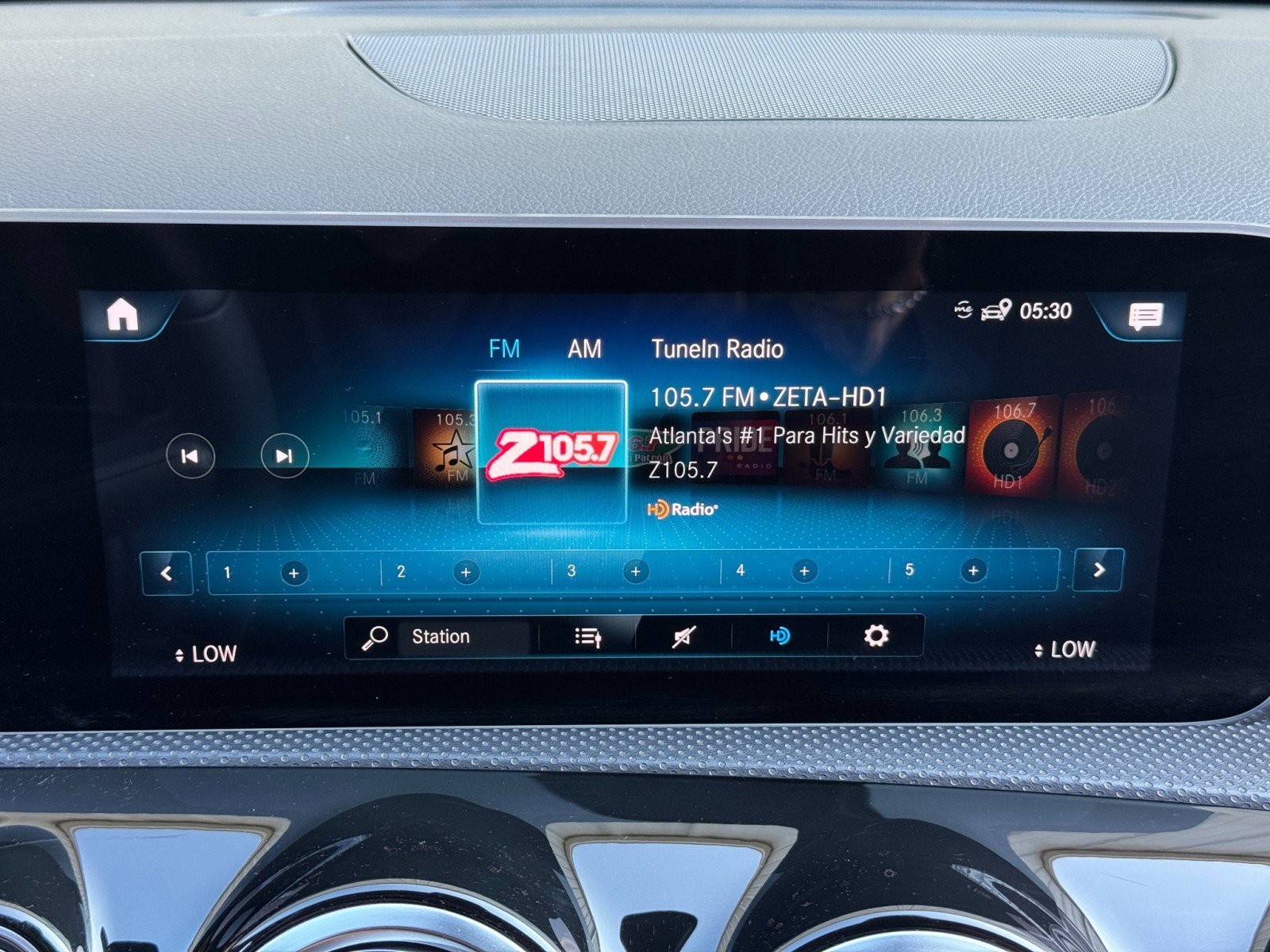Used 2020 Mercedes-Benz A 220 w/ Premium Package image 24