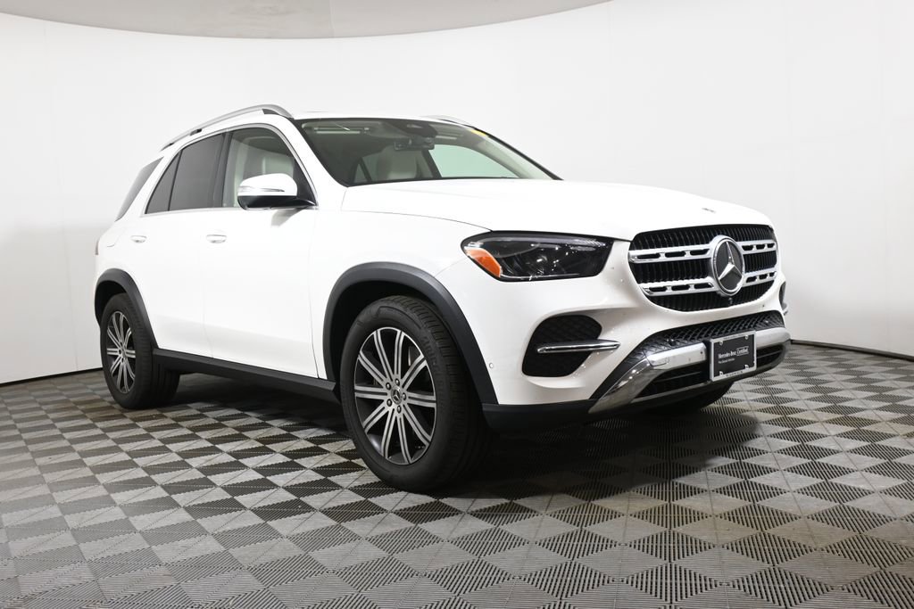 Used 2025 Mercedes-Benz GLE 450e 4MATIC image 9