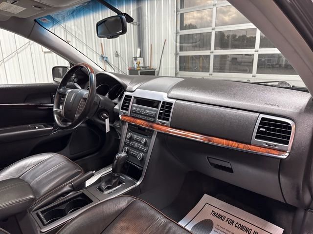 Used 2010 Lincoln MKZ AWD image 25