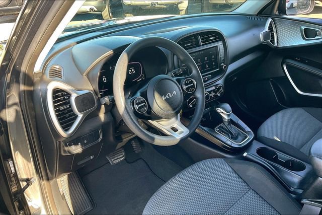 Used 2023 Kia Soul LX w/ Option Group 015 image 14