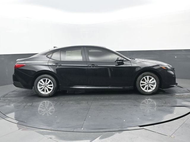 New 2026 Toyota Camry LE FWD image 2