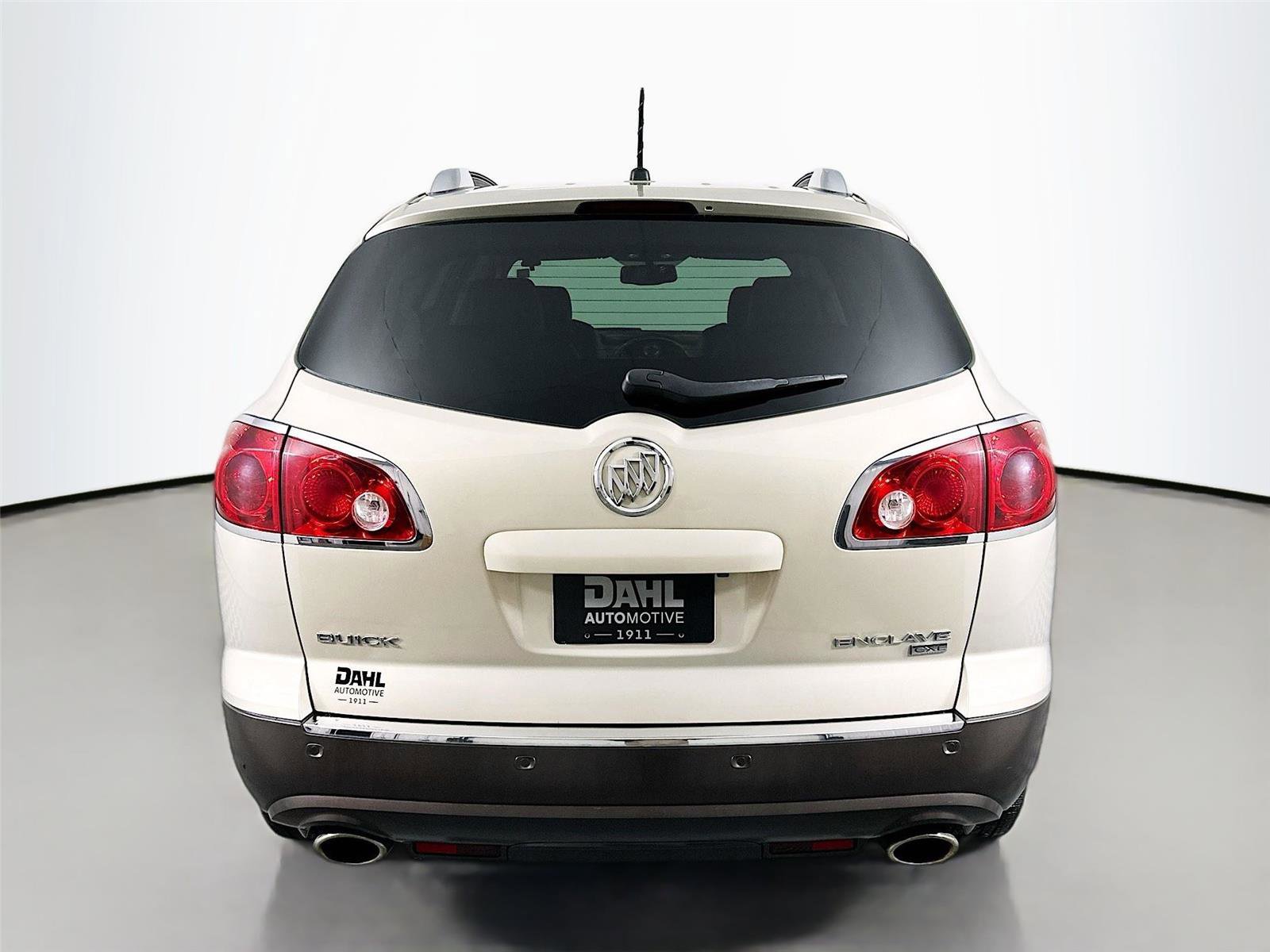 Used 2011 Buick Enclave CXL FWD image 6