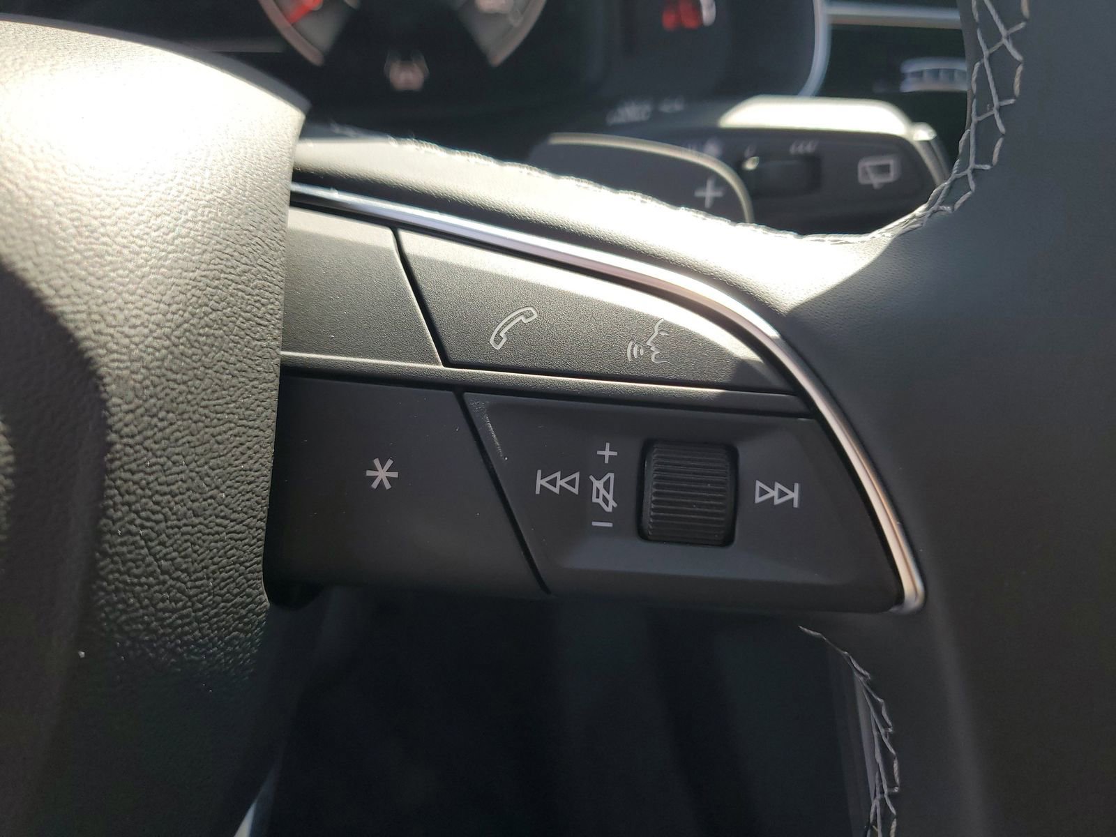New 2026 Audi Q8 Premium Plus AWD/4WD image 32