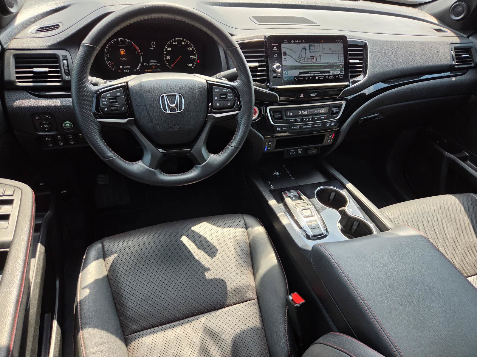 Used 2025 Honda Ridgeline Black Edition image 14
