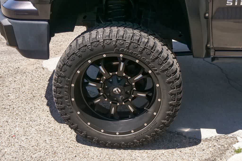 Used 2014 Chevrolet Silverado 1500 LT AWD/4WD image 5