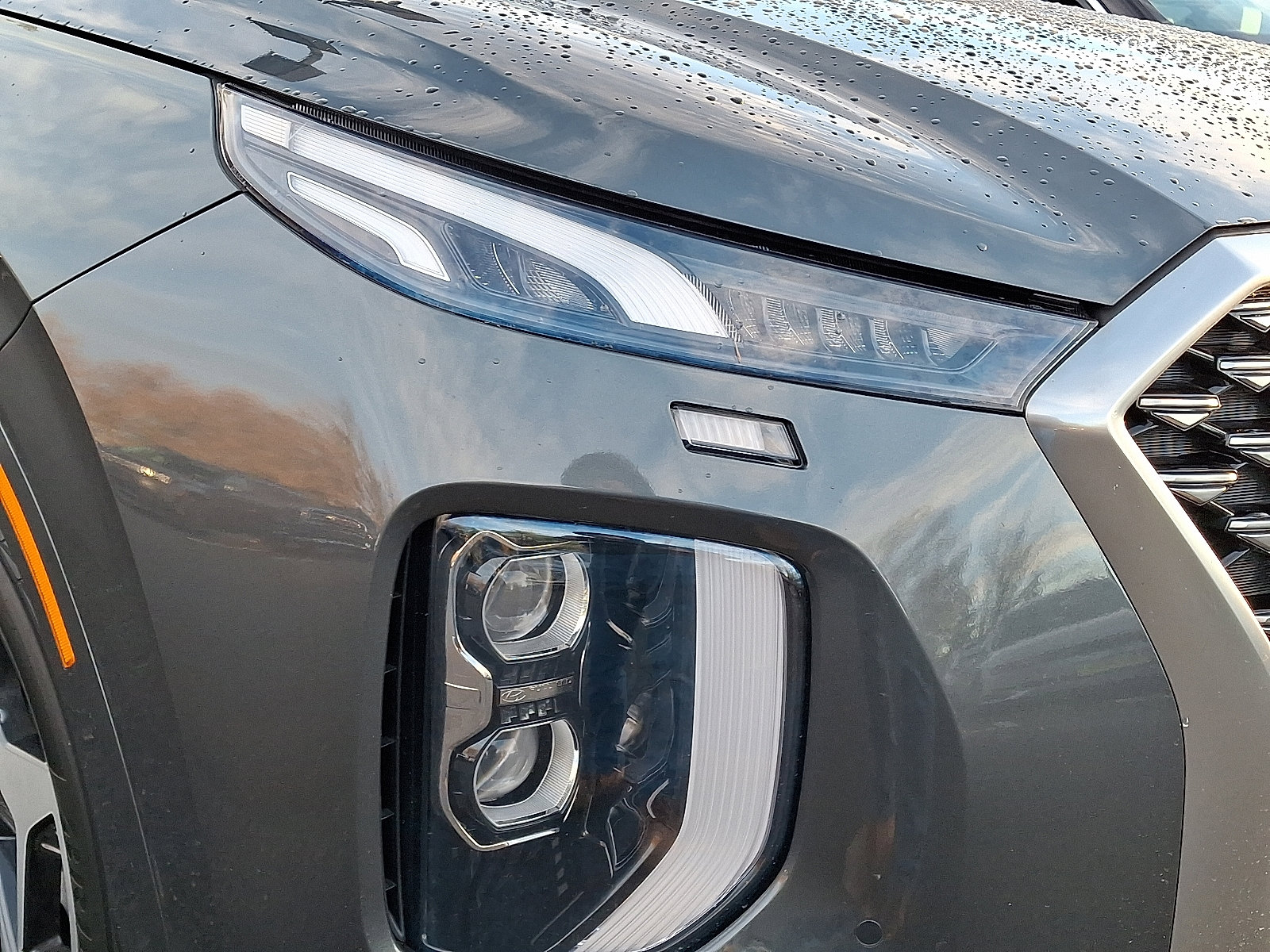 Used 2022 Hyundai Palisade Calligraphy image 9