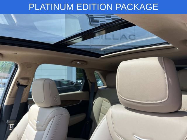 Used 2022 Cadillac XT5 Premium Luxury w/ Platinum Package FWD image 9