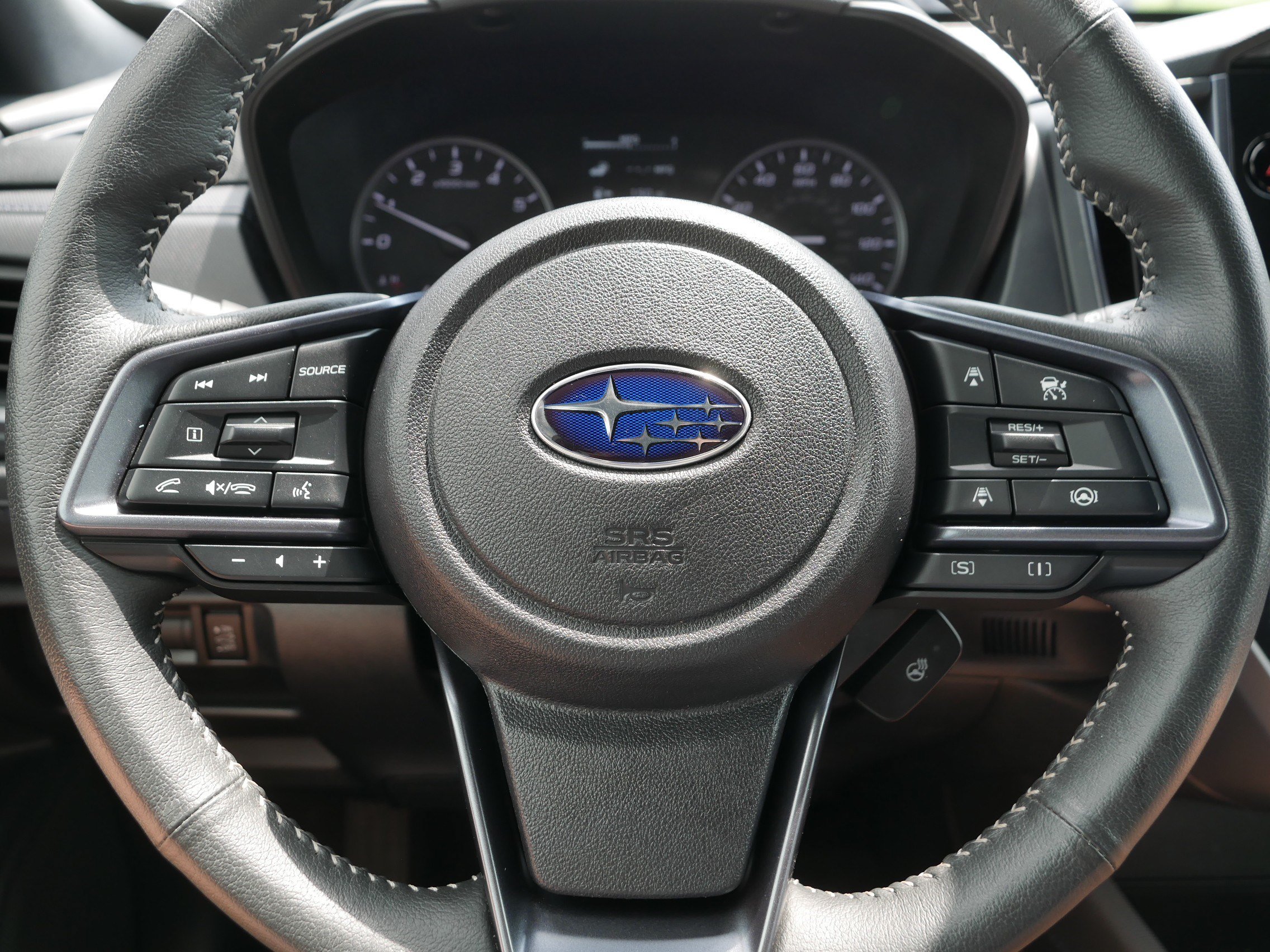 Used 2025 Subaru Forester Limited AWD/4WD image 25