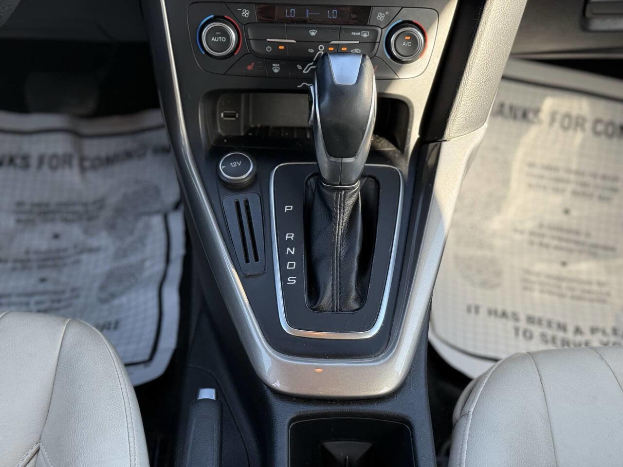 Used 2015 Ford Focus Titanium FWD image 18