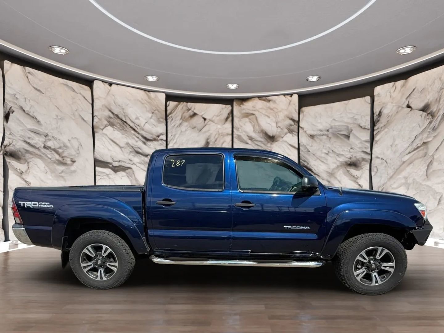 Used 2013 Toyota Tacoma 4x4 Double Cab w/ TRD Off-Road Pkg image 4