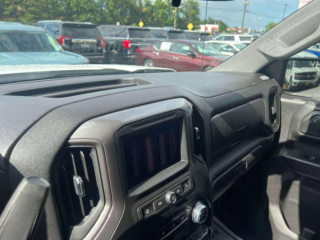 Used 2023 GMC Sierra 1500 Pro w/ Pro Value Package RWD image 15