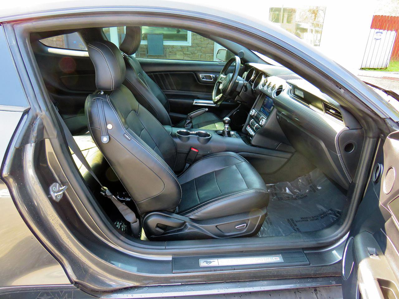 Used 2017 Ford Mustang GT Premium w/ GT Performance Package image 15