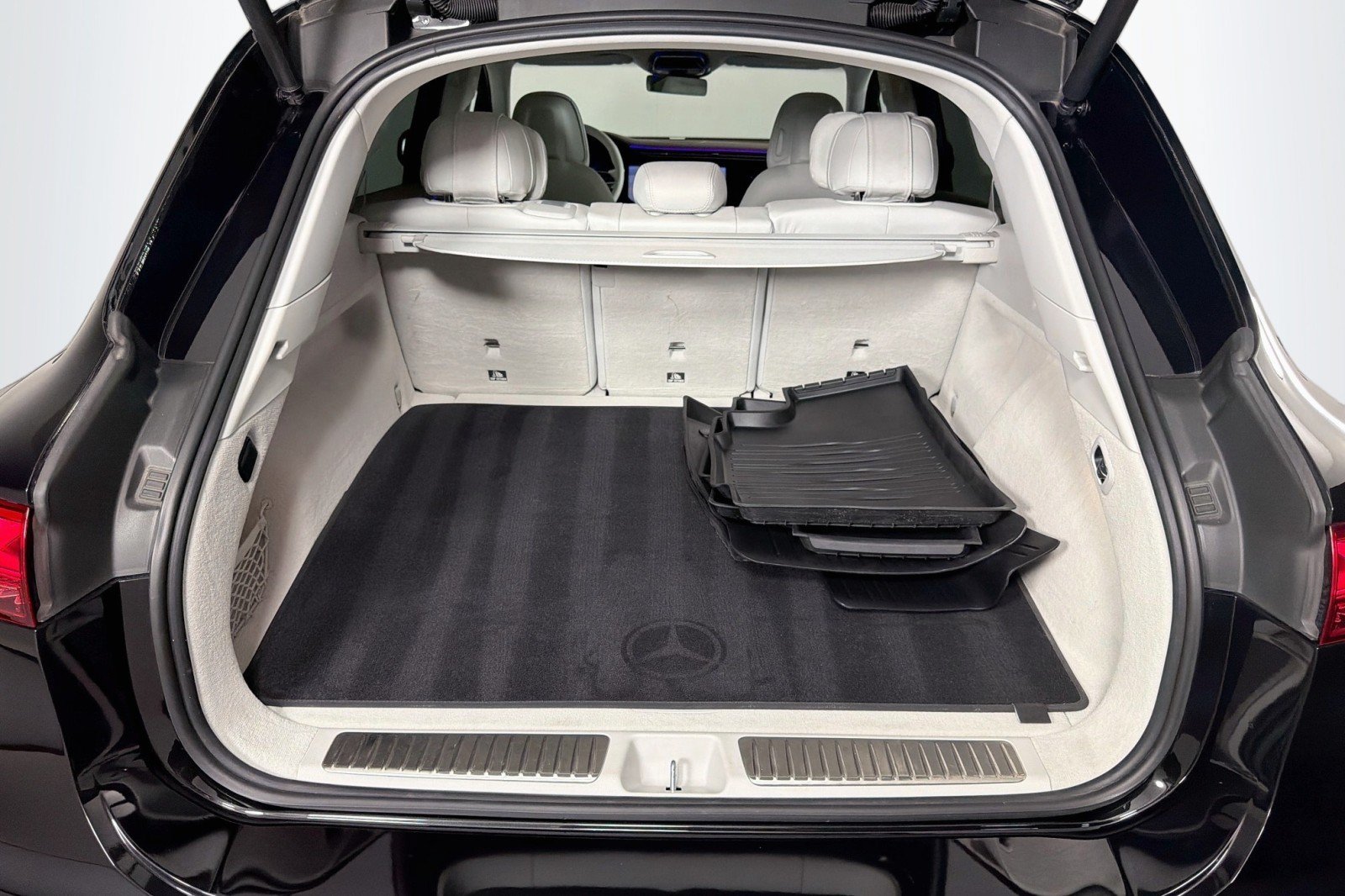 Certified 2023 Mercedes-Benz EQS 580 4MATIC SUV image 22