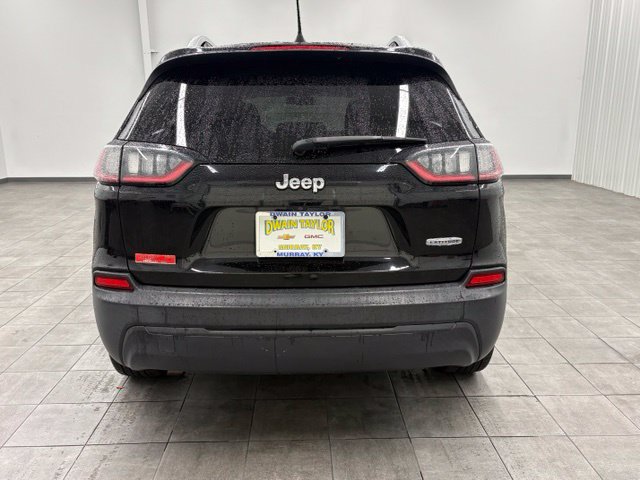 Used 2019 Jeep Cherokee Latitude w/ Cold Weather Group FWD image 3