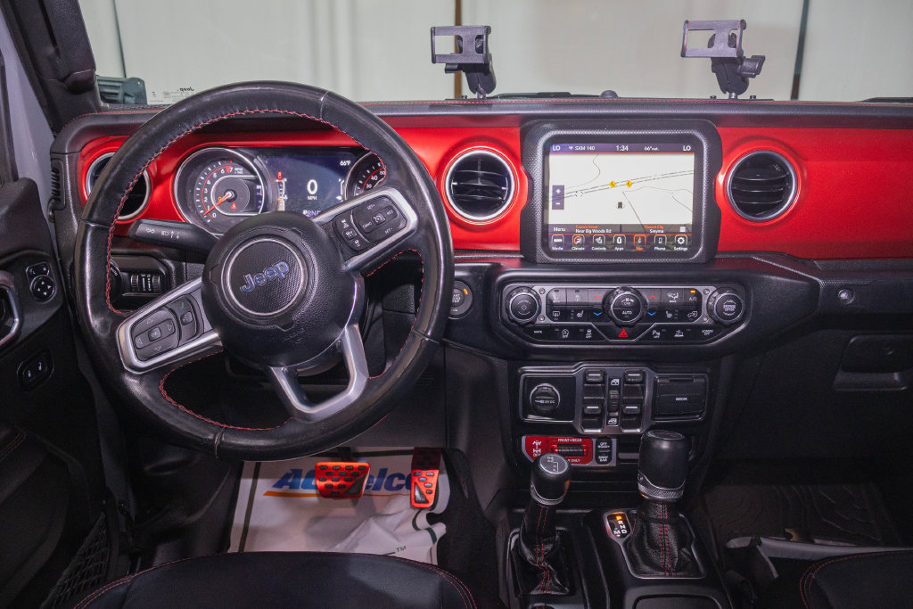 Used 2022 Jeep Gladiator Rubicon w/ LED Lighting Group AWD/4WD image 16