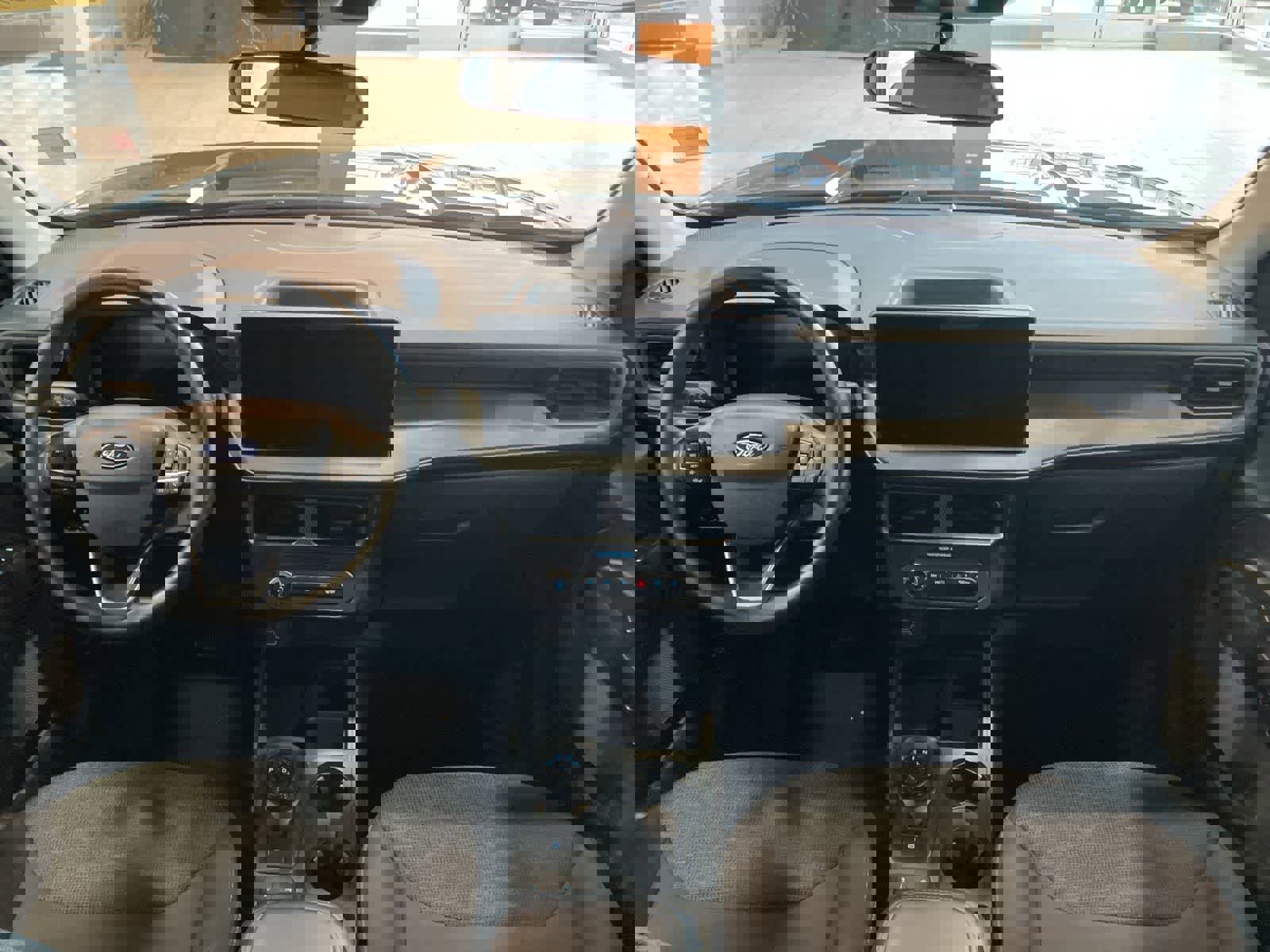 Used 2025 Ford Maverick XL w/ 4K Tow Package image 22