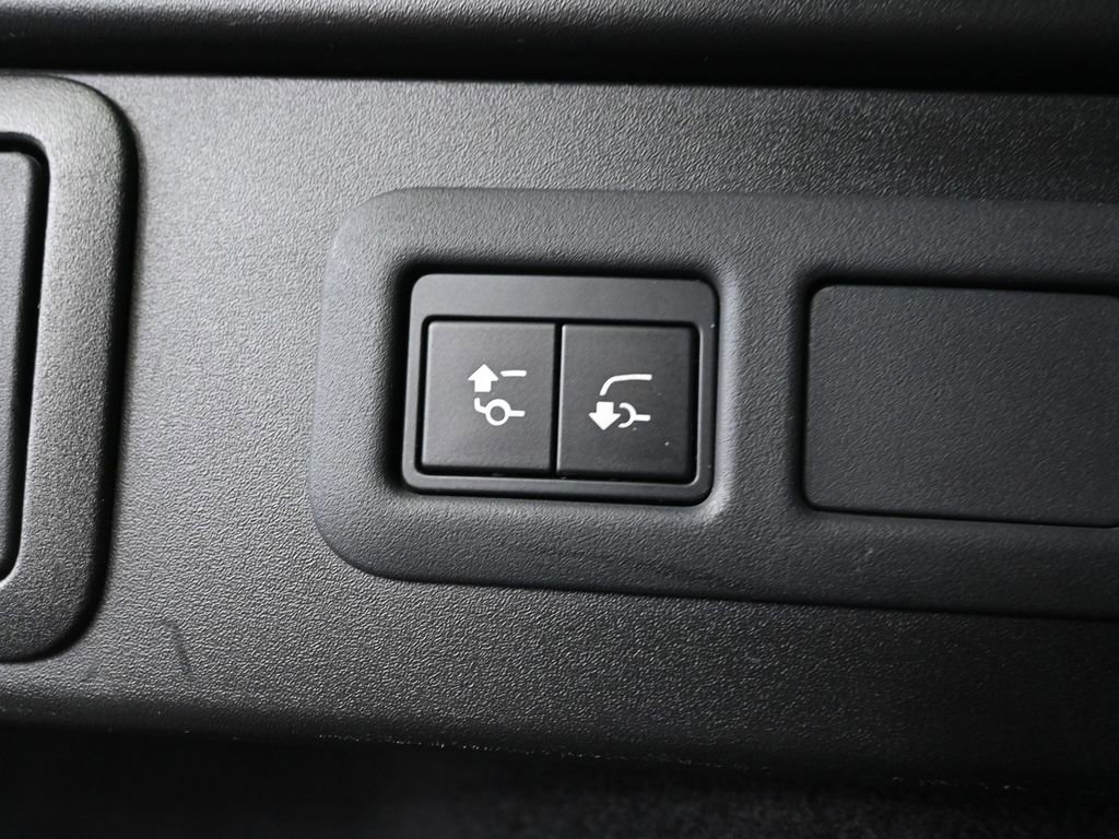 Used 2023 Land Rover Range Rover Velar R-Dynamic S AWD/4WD image 44