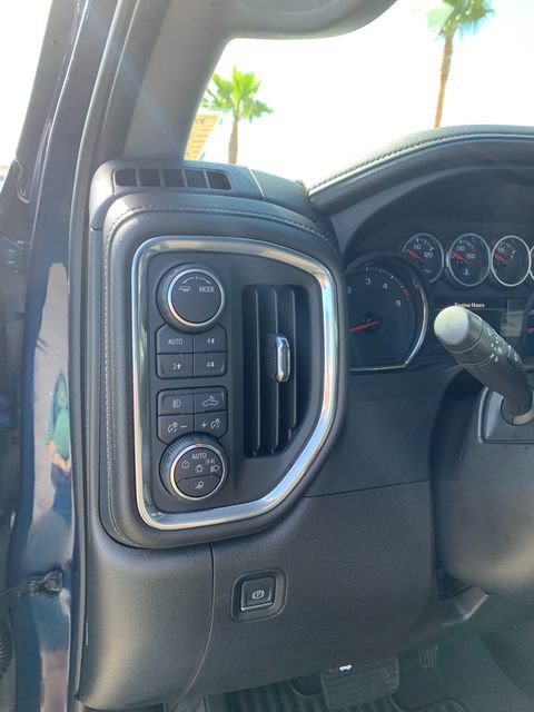 Certified 2022 Chevrolet Silverado 3500 LTZ w/ LTZ Plus Package AWD/4WD image 20