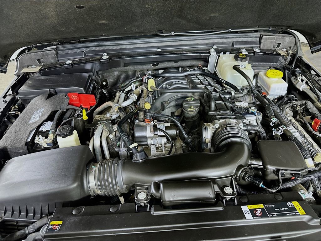 Used 2023 Jeep Wrangler Unlimited Sport image 9