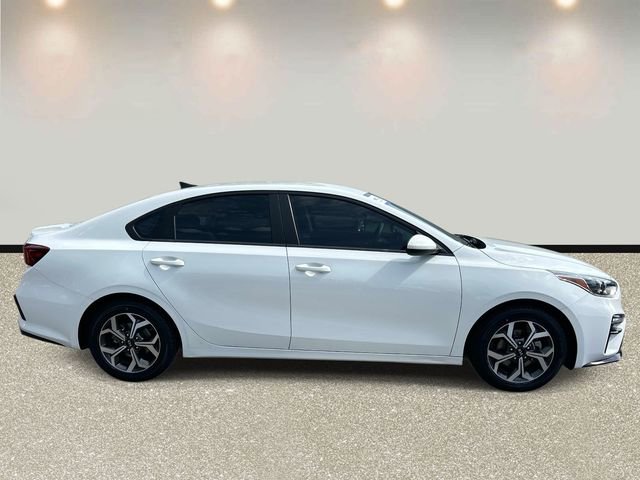 Used 2021 Kia Forte LXS FWD image 4