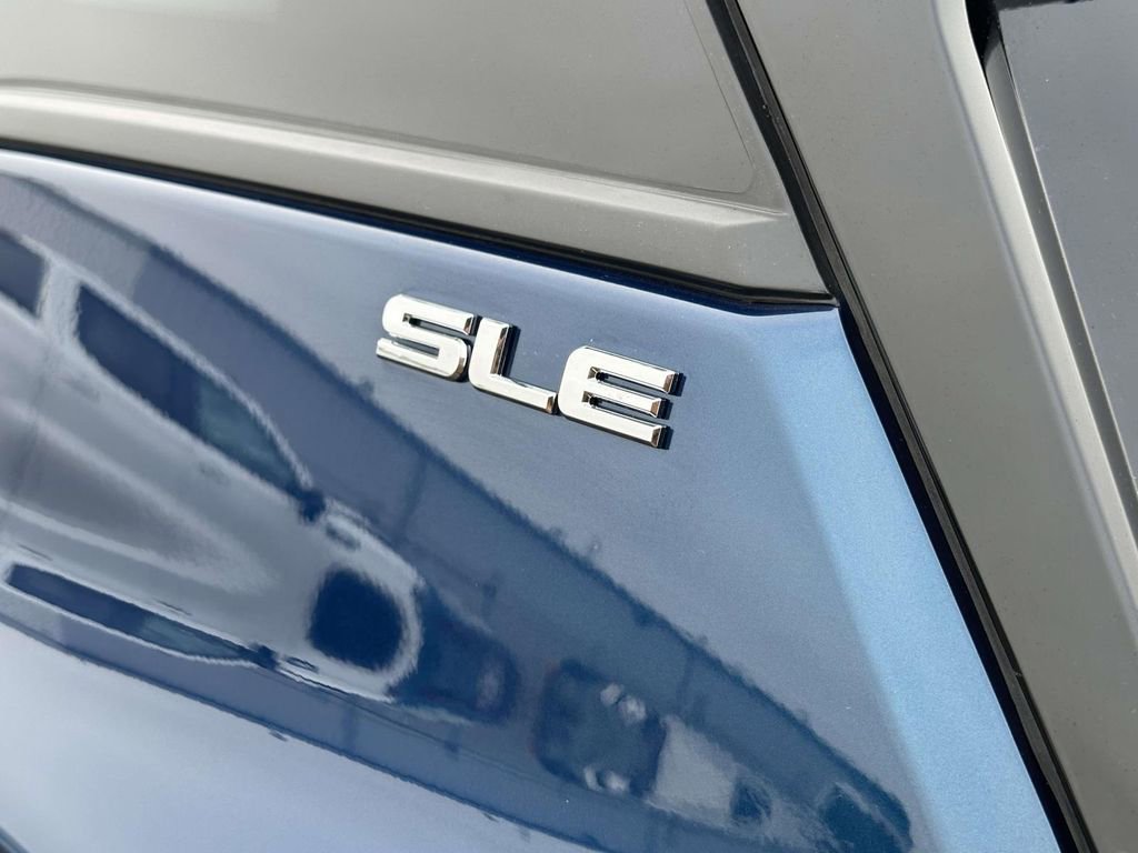 Certified 2020 GMC Terrain SLE w/ Driver Convenience Package image 12