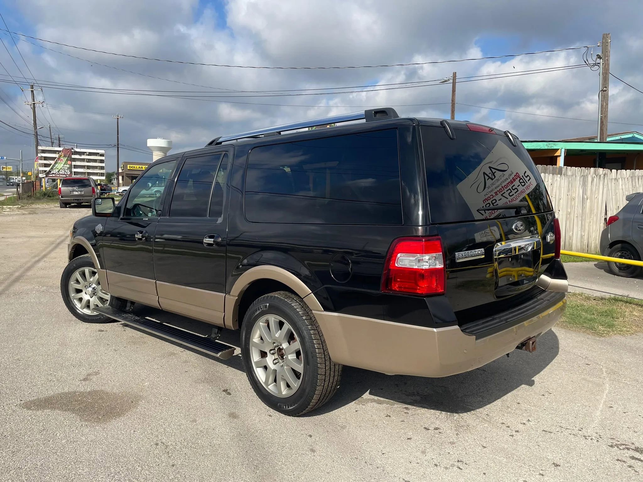 Used 2013 Ford Expedition EL King Ranch image 4