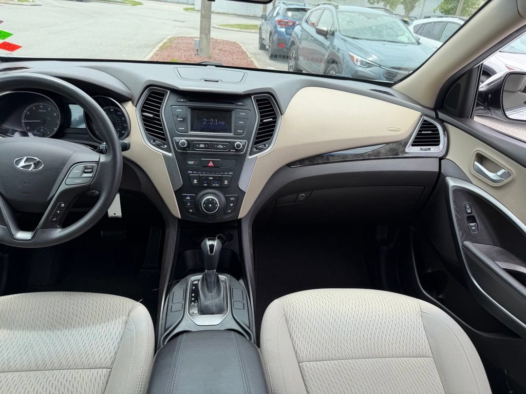Used 2017 Hyundai Santa Fe Sport FWD image 20