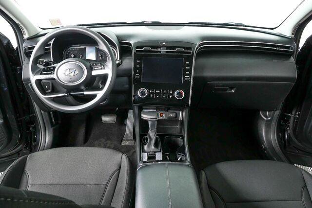 Used 2024 Hyundai Tucson SE FWD image 17