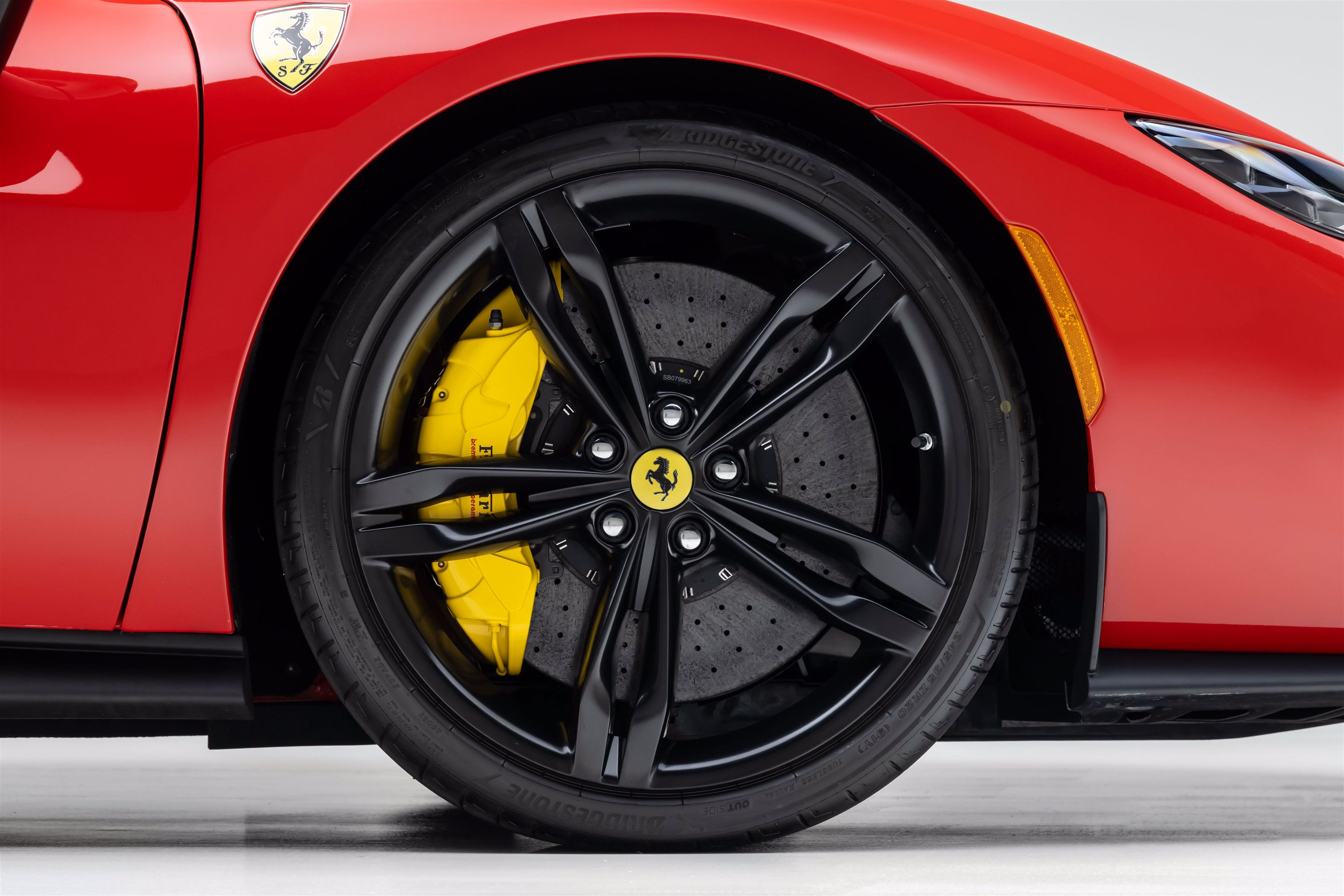 Used 2026 Ferrari 296 GTS RWD image 13