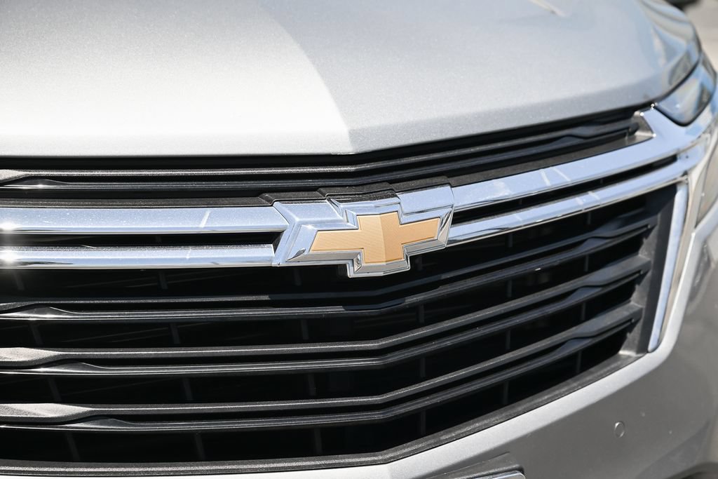 Used 2024 Chevrolet Equinox LT FWD image 11