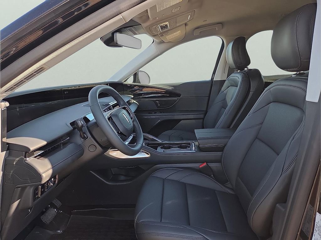 New 2026 Lincoln Nautilus Premier AWD/4WD image 12